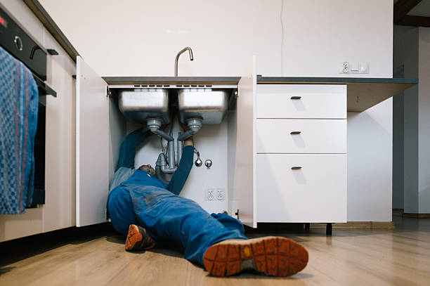 Professional Plumbing technician working in Glouster, OH